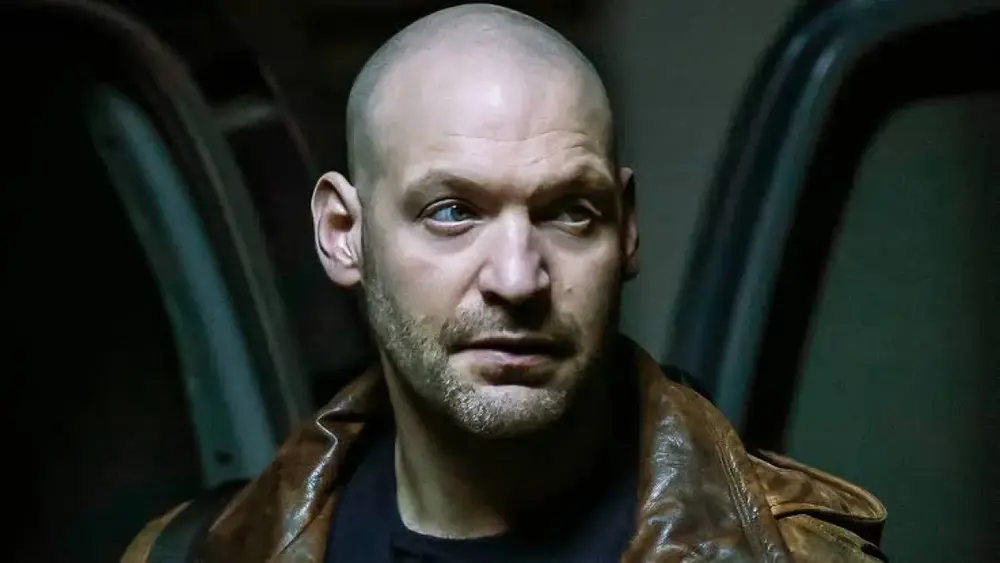 Ator de 'The Strain' entra para 'O Segredo Final' da Netflix