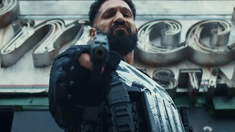 Jon Bernthal revela futuro do Justiceiro após novo filme do Homem-Aranha
