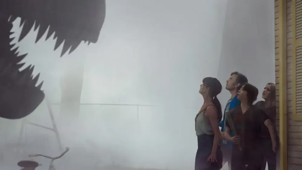 O Fim da Rua: thriller de sobrevivência entrega o que promete